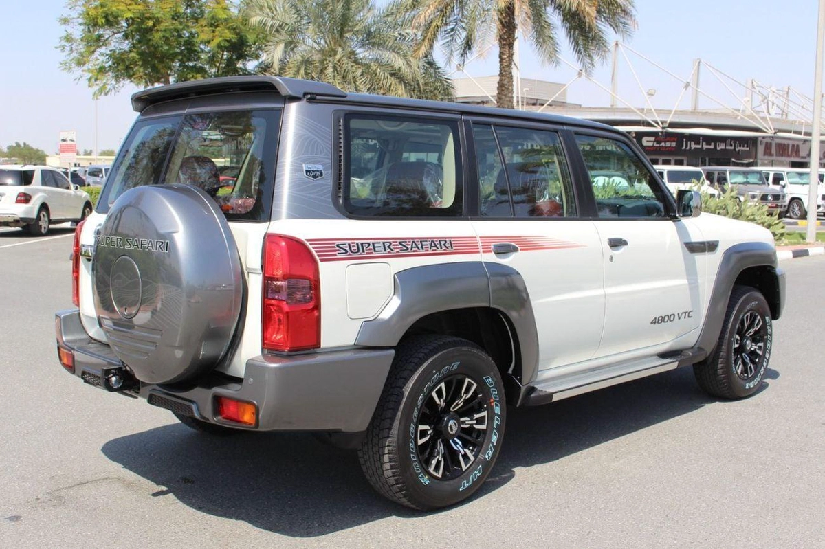 Nissan Patrol Manual Gear | Brand New | Under Official Dealer Warranty | Full Option-22-22
