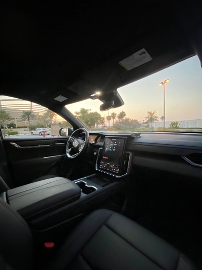 2024 GMC Acadia Elevation Up-Level-2