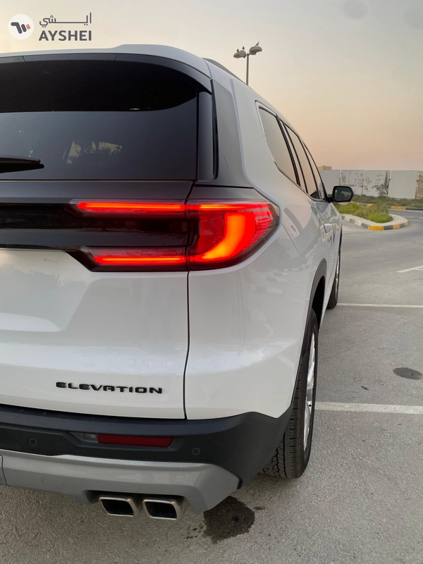 2024 GMC Acadia Elevation Up-Level