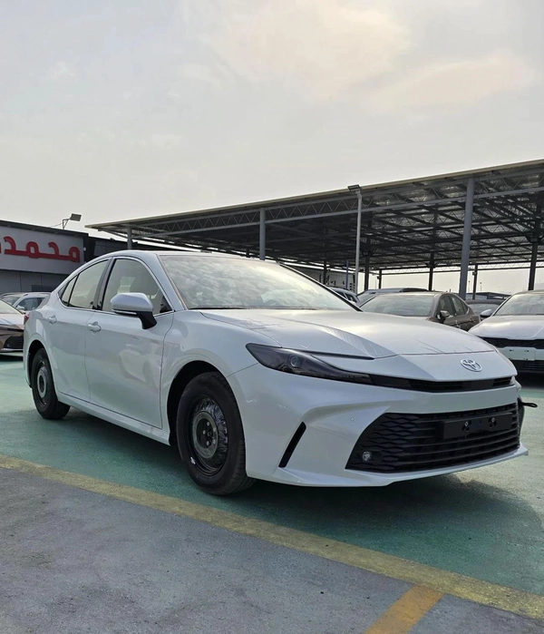 Toyota Camry E 2.5L