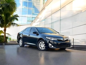 Toyota Camry GL 2015 - GCC Specs - Reliable and Efficient