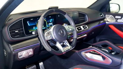 UAEs Very Best Example | 2 Years Free Servicing | AED 4,913 Per Month-7