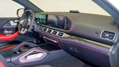 UAEs Very Best Example | 2 Years Free Servicing | AED 4,913 Per Month-6