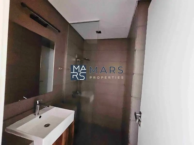 BIG BALCONY | WITH KITCHEN APPLIANCES | READY TO MOVE-9