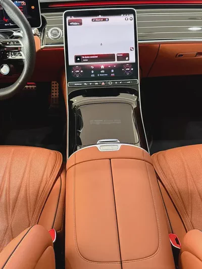 2024 - Mercedes-Benz S63 AMG V8 almost Brand new! for 555,000.00 AED-13