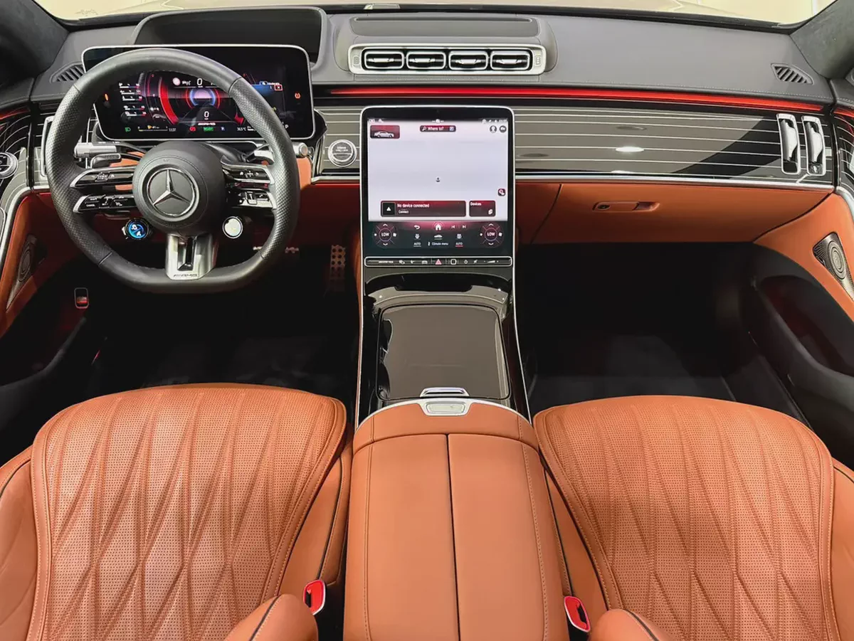 2024 - Mercedes-Benz S63 AMG V8 almost Brand new! for 555,000.00 AED-11-11