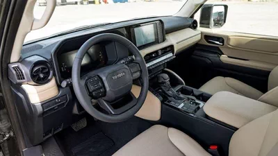 Toyota Prado GXR 250 TXL 2.7P AT LIMITED MY2025 – BLACK-10