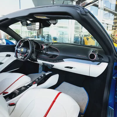 2023  FERRARI  F8 SPIDER  DONE ONLY 1800KM-12