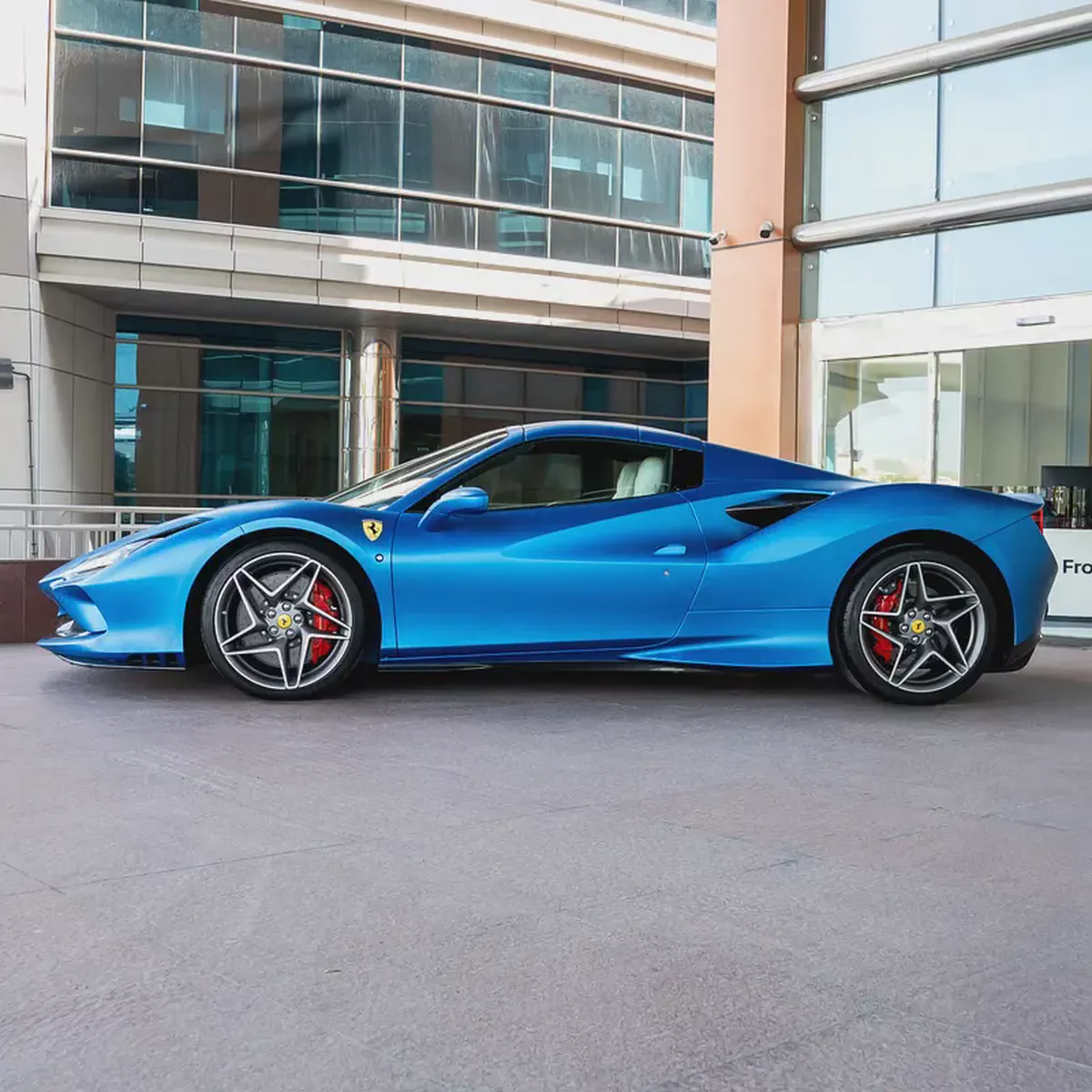2023 FERRARI F8 SPIDER DONE ONLY 1800KM-8-8