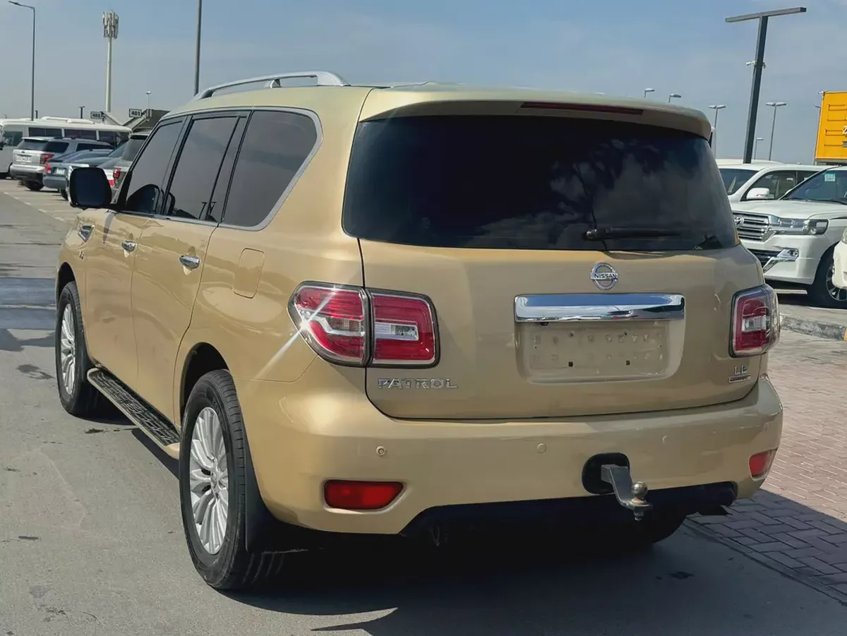 Nissan patrol 2014 fullopshin gold color GCC calen car-5-5