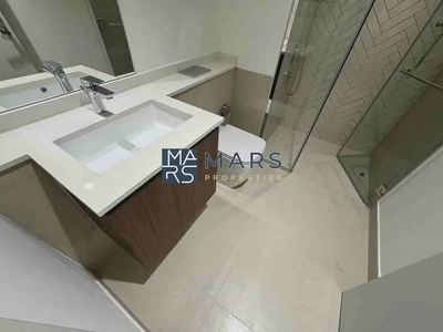 Luxury one bedroom apartment available for rent in uptown just in 46k-8
