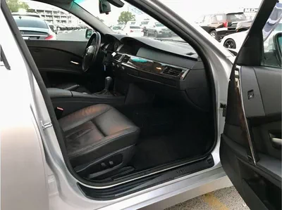 BMW 530i STD-12