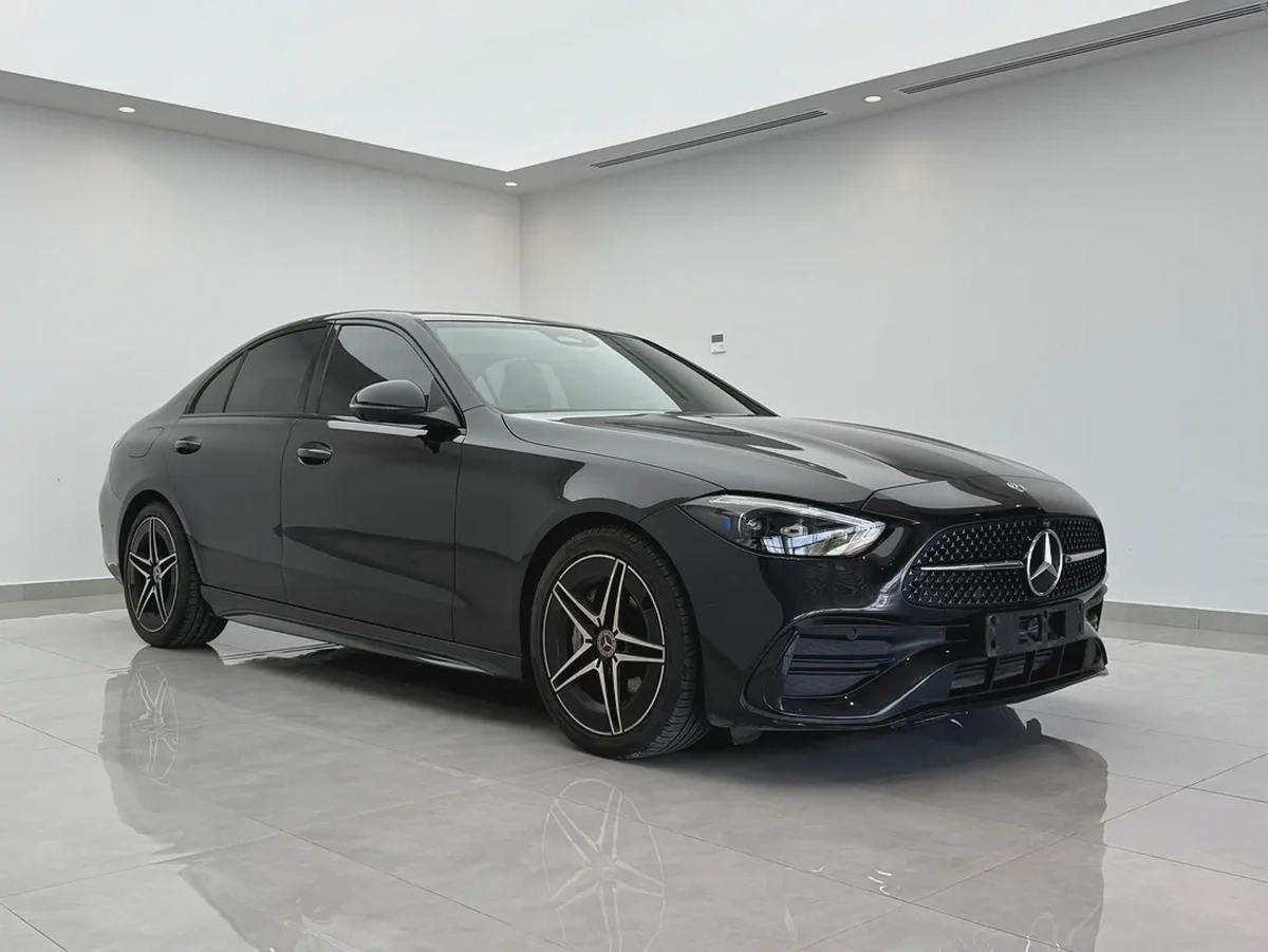 Mercedes-Benz C-Class C200 2023 - European Specs - GCC Stock