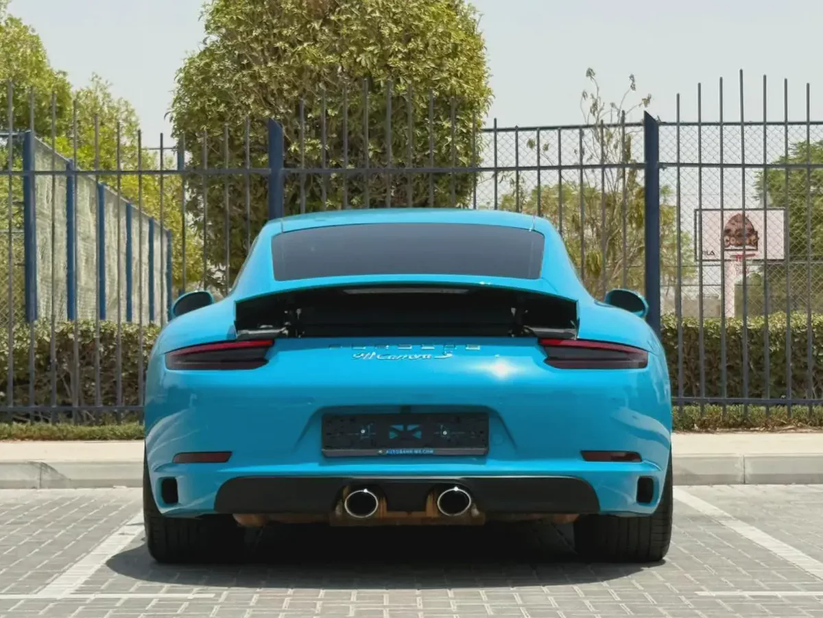 2017-Porsche 911 Carrera S-Excellent Condition-8-8