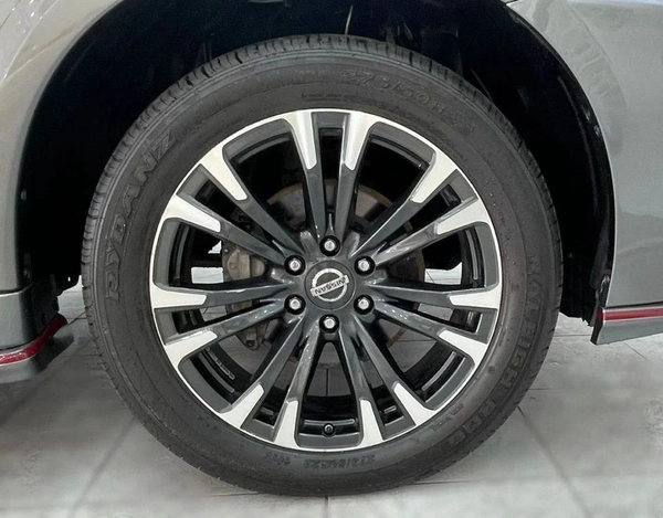 Nissan Patrol Nismo 5.6L -8CYL 428HP ORIGINAL NISMO EXCELLENT CONDITION - AED 130,000