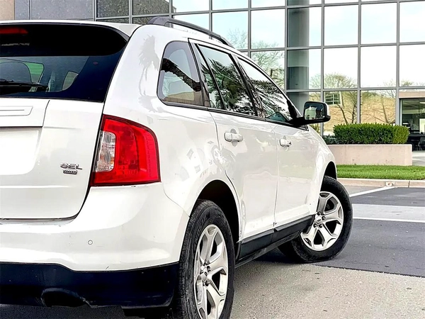 2014 Ford Edge SE - GCC Specs 3.5L V6