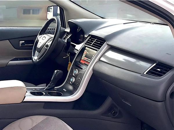 2014 Ford Edge SE - GCC Specs 3.5L V6