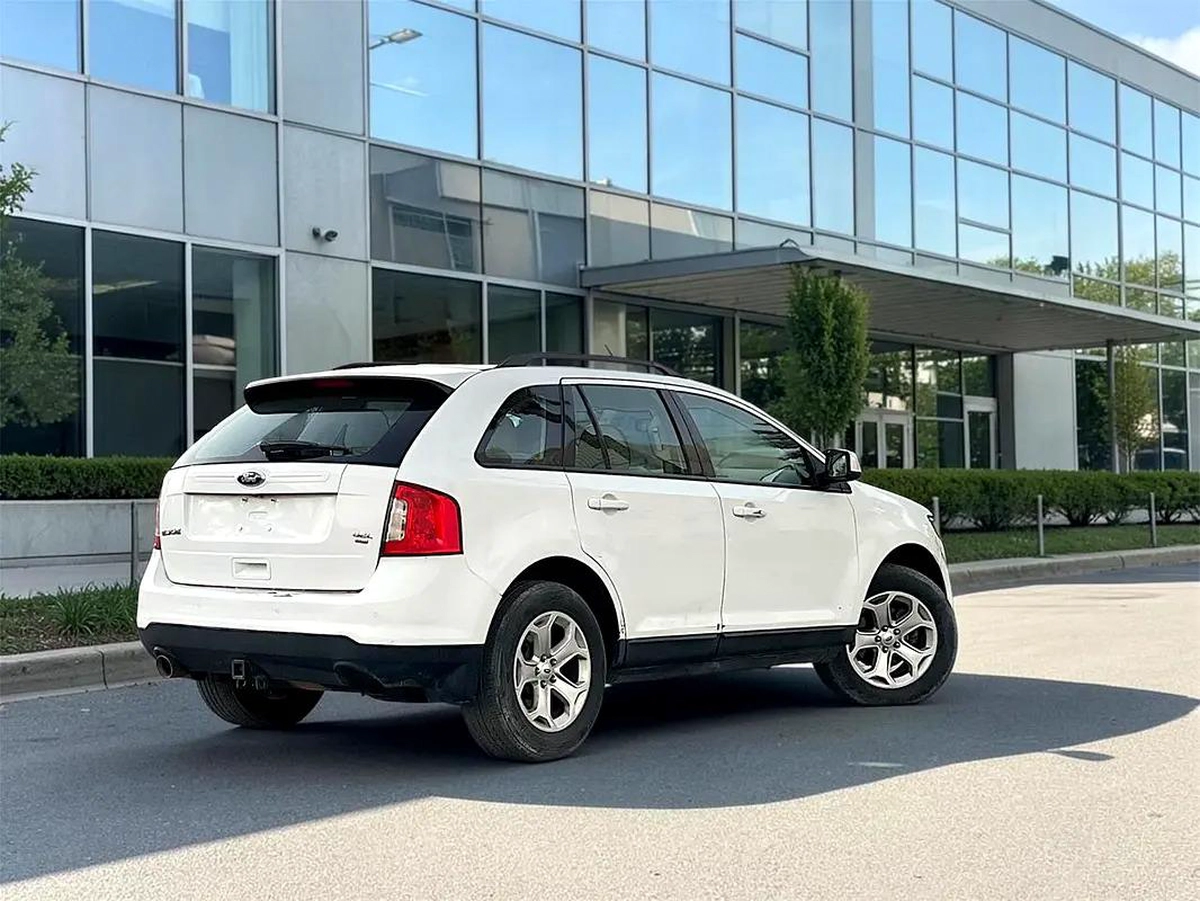 2014 Ford Edge SE - GCC Specs 3.5L V6