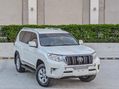 TOYOTA PRADO 2020 GCC V4 2.7L ACCIDENT FREE IN EXCELLENT CONDITION-0