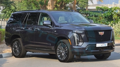 2025 Cadillac Escalade 600 Sport Platinum V8 6.2L 0KM With 5 Years Or 200,000 Km Warranty-3