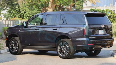 2025 Cadillac Escalade 600 Sport Platinum V8 6.2L 0KM With 5 Years Or 200,000 Km Warranty-4