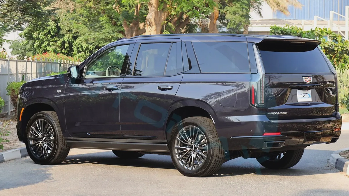 2025 Cadillac Escalade 600 Sport Platinum V8 6.2L 0KM With 5 Years Or 200,000 Km Warranty-4-4