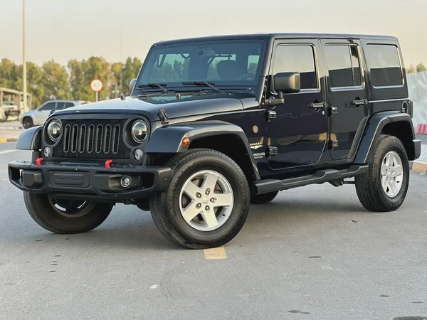 جيب رانجلر 2015 مواصفات خليجية بحالة جيدة