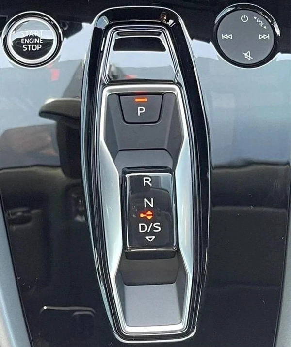 Audi A3 35 TFSI Uder Warranty & Services 2025 GCC - AED 122,000 (AED 138,000)