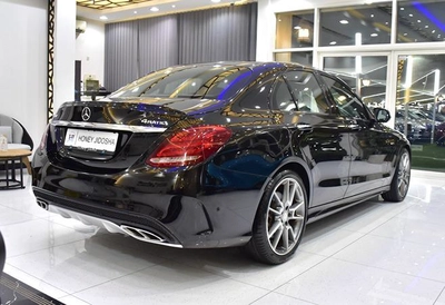 Mercedes Benz C450 4Matic ( 2016 Model ) in Black Color GCC Specs-3