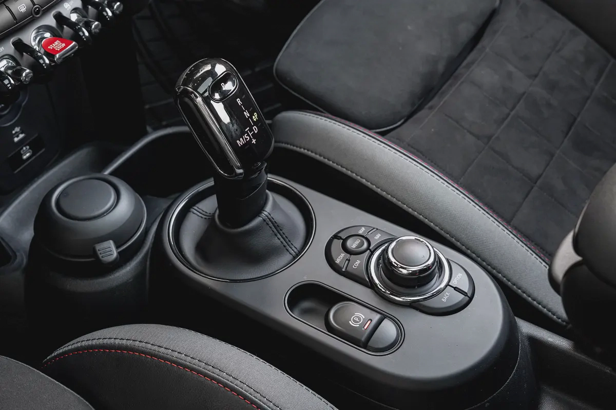 2,292 P.M | Cooper John Cooper Works (JCW) | 0% Downpayment | MINI Cooper Warranty | JCW!-9-9