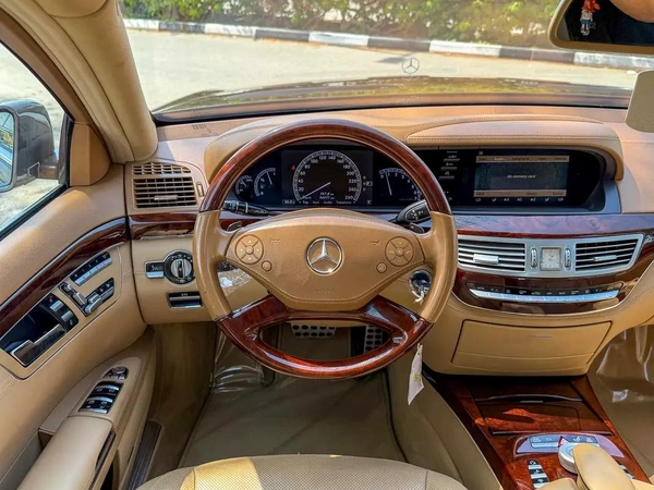 MERCEDES S500 l 2012 l GCC l 94,000KM