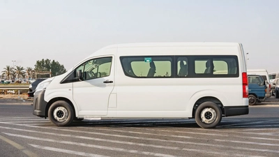 2026 Toyota Hiace High Roof 2.8L MT Diesel (13-Seat)-2