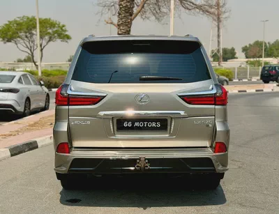 2018 Lexus LX 570 Signature GCC Specs in Excellent Condition-5