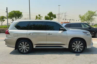 2018 Lexus LX 570 Signature GCC Specs in Excellent Condition-6