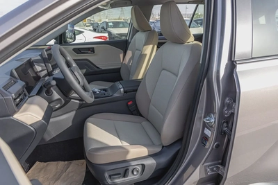 TOYOTA RAV4 XLE | 2026 | AWD | V4 | DARK GOLD | BRAND NEW | GCC Specs (EXPORT)-9