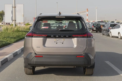 TOYOTA RAV4 XLE | 2026 | AWD | V4 | DARK GOLD | BRAND NEW | GCC Specs (EXPORT)-4