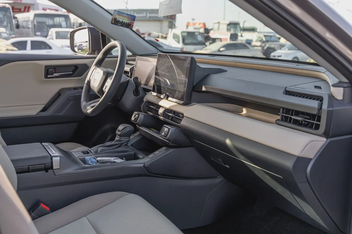 TOYOTA RAV4 XLE | 2026 | AWD | V4 | DARK GOLD | BRAND NEW | GCC Specs (EXPORT)-18-18