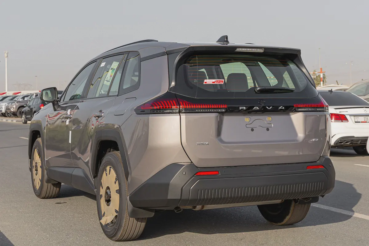 TOYOTA RAV4 XLE | 2026 | AWD | V4 | DARK GOLD | BRAND NEW | GCC Specs (EXPORT)-5-5