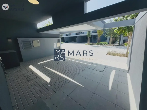 04 BEDROOMS-MIDDLE UNIT-BRAND NEW