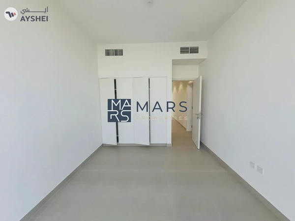 04 BEDROOMS-MIDDLE UNIT-BRAND NEW