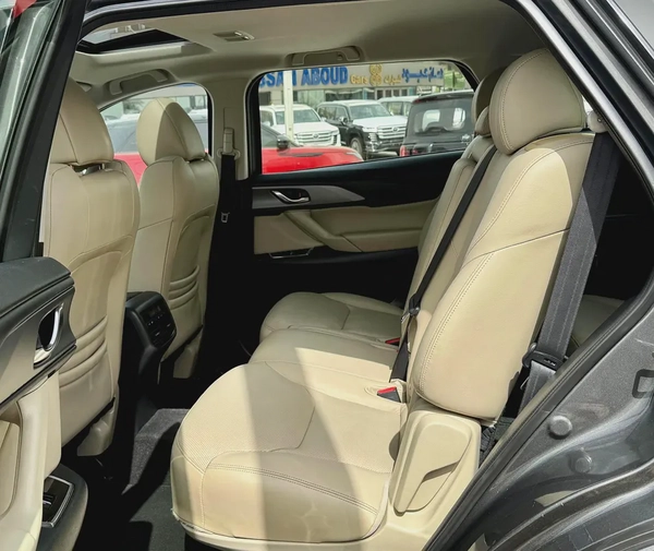 2019 Mazda CX-9 AWD | G.C.C Spec