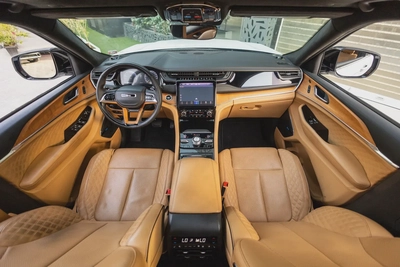 Jeep Grand Cherokee 2023-11