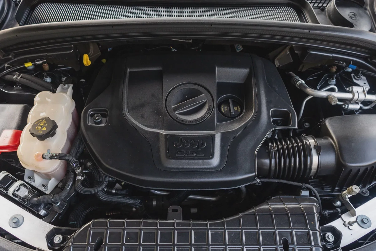 Jeep Grand Cherokee 2023-9-9