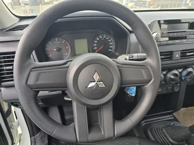 MITSUBISHI L200 DC MANUAL 4X4-6