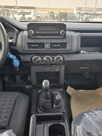 MITSUBISHI L200 DC MANUAL 4X4-1