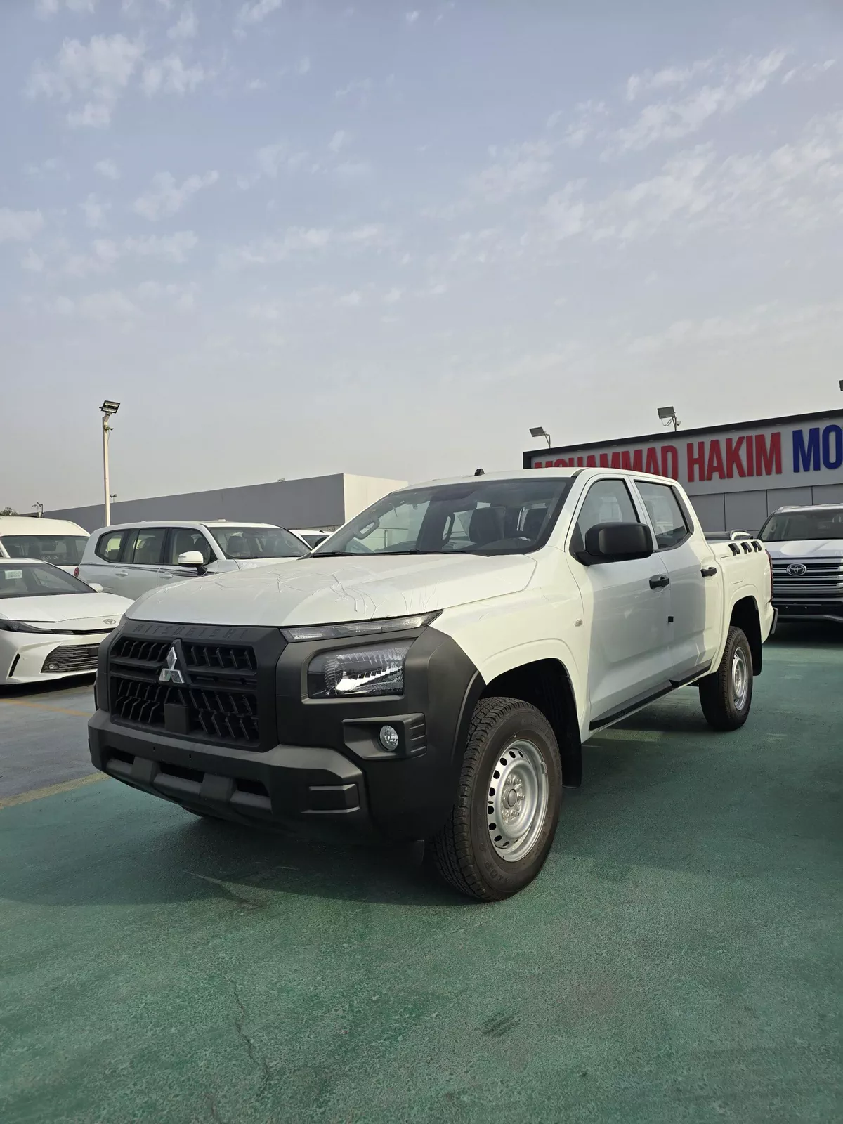 MITSUBISHI L200 DC MANUAL 4X4