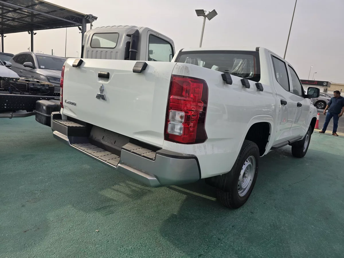 MITSUBISHI L200 DC MANUAL 4X4-16-16