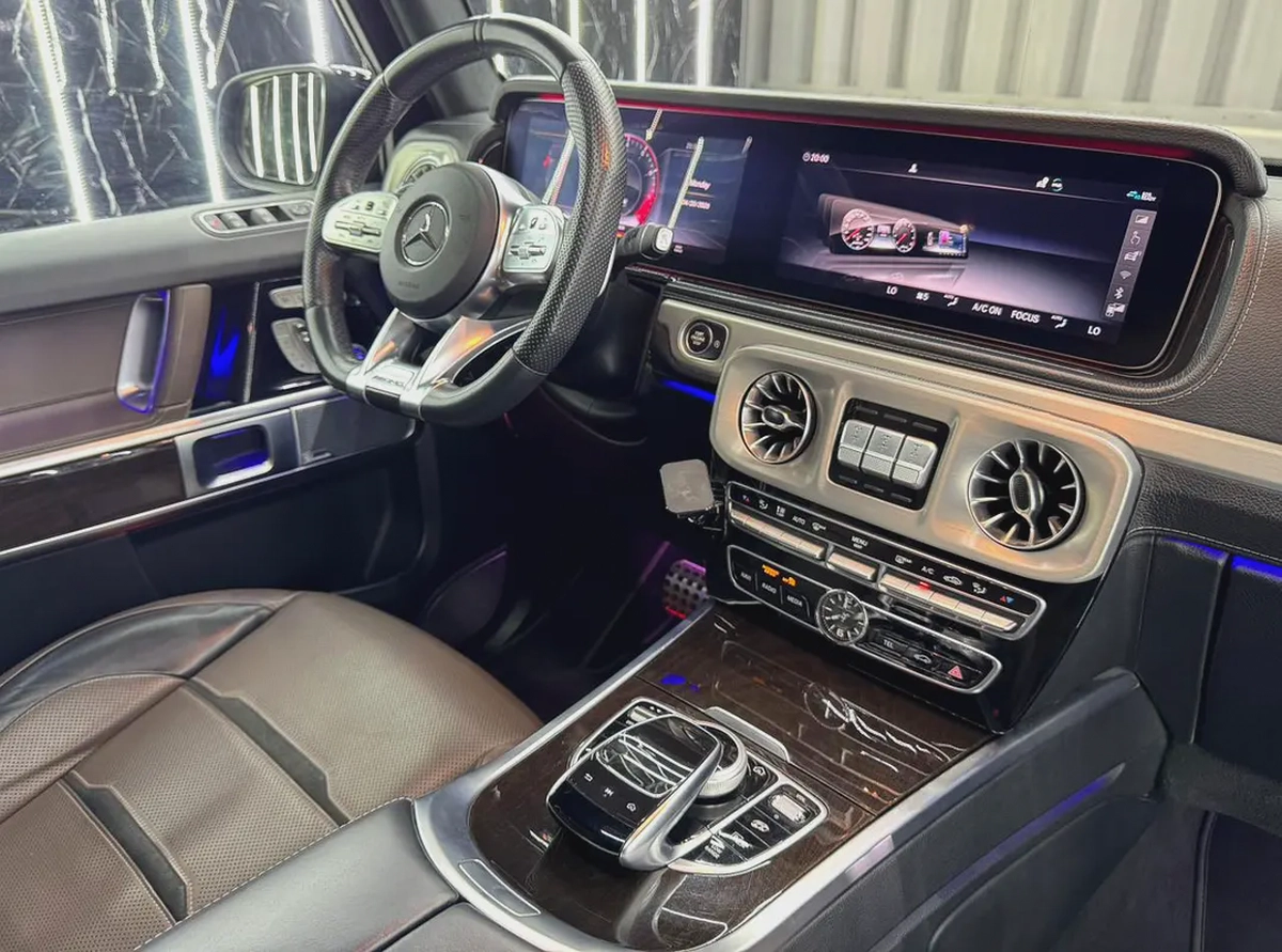 G63 AMG 2019 | 4.0L V8 Twin turbo | 9 Speed |GCC | Well Maintained-15-15