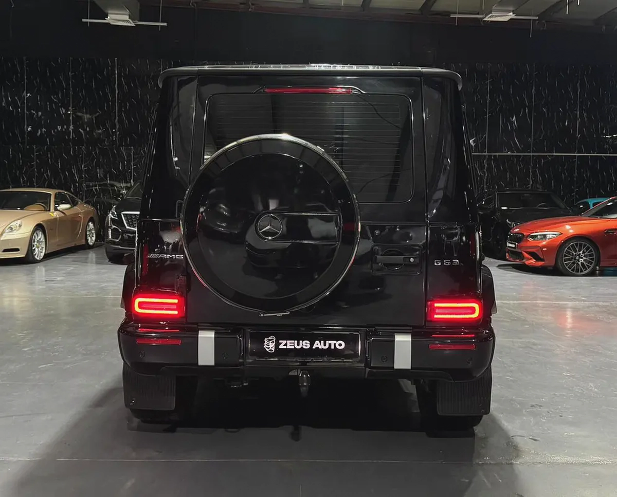 G63 AMG 2019 | 4.0L V8 Twin turbo | 9 Speed |GCC | Well Maintained-8-8