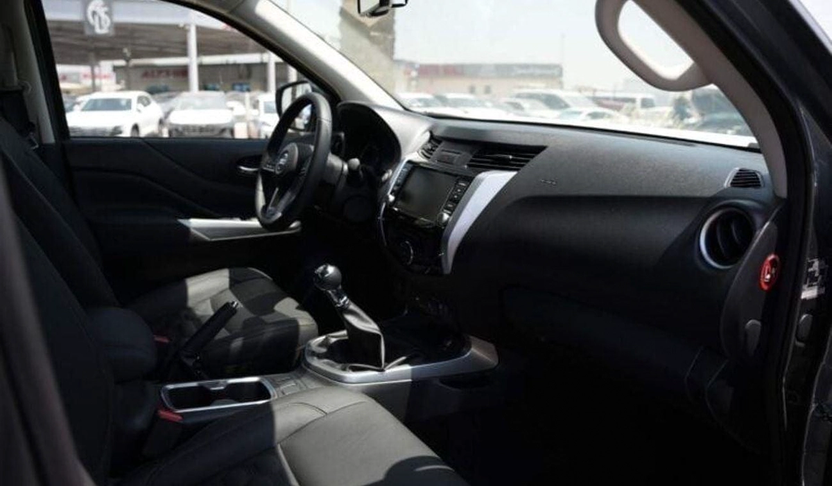 Nissan Navara NAVARA GLX-15-0